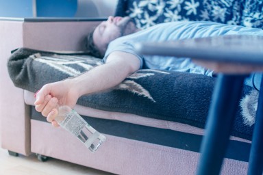 Вывод из запоя в Великом Устюге